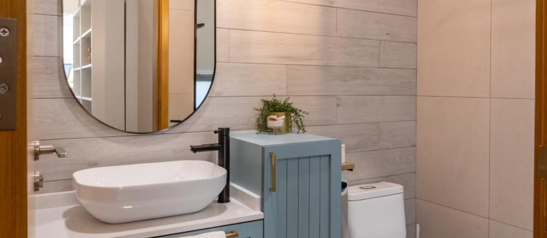 CONDO Farmhouse Design - Bathroom