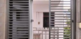 PrimeWindownGrilles03.jpg